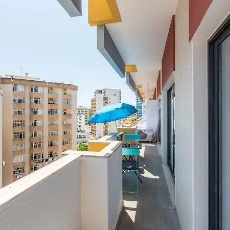 Lovelystay - Design Riverview City Centre *