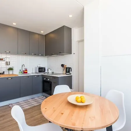 Lovelystay - Design Riverview City Centre *